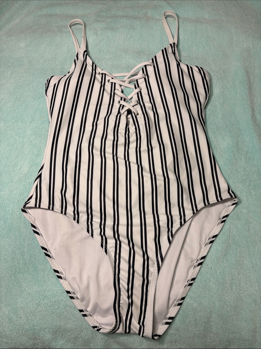 Nautica Striped Black and White One Piece Swimsuit Women’s Large